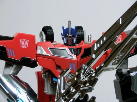 TAV33 オプティマスプライムシュプリームモード」レビュー | TAABOU'S