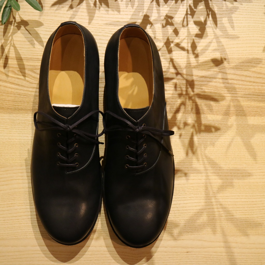 forme (フォルメ) / 【Unsym】 と 【Balmoral Plain Toe】のご紹介