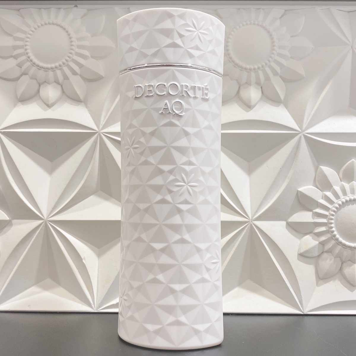DECORTE】AQ ホワイトニング ローション | コスメデコルテ | ショップ