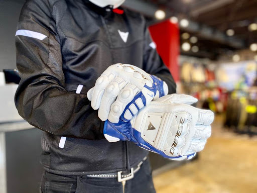 4-STROKE 2 GLOVESの紹介