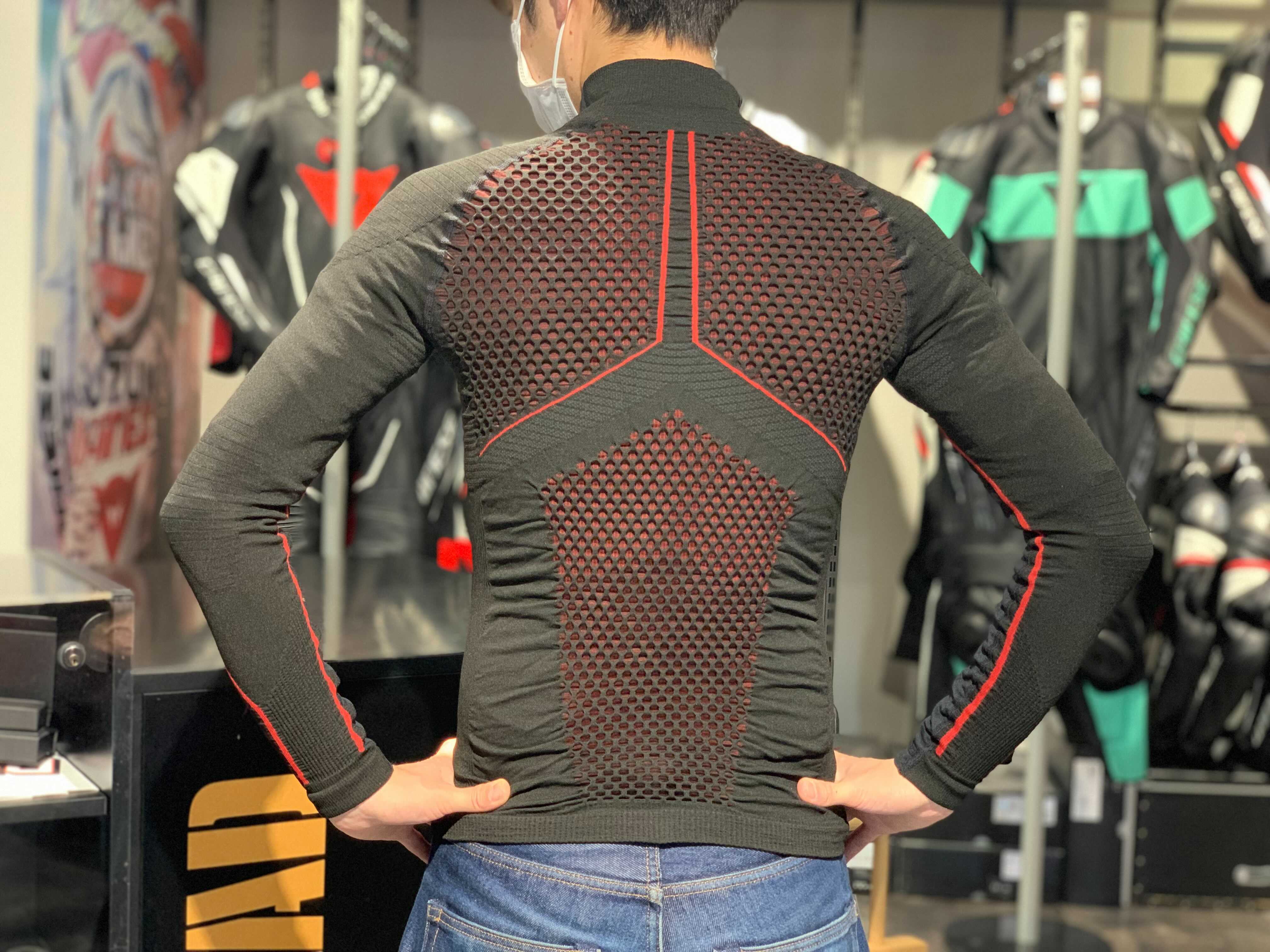 防風×保温】を一着で実現!! ”D-CORE NO WIND THERMO TEE LS” のご紹介