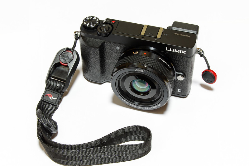 GX7 MarkIIに最適な単焦点レンズはどちらなのか？ LUMIX G 20mm F1.7