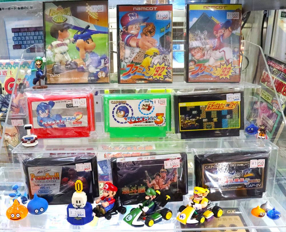 ゲーム機、ゲームソフト、周辺機器などレトロゲームまで販売中!!【本店