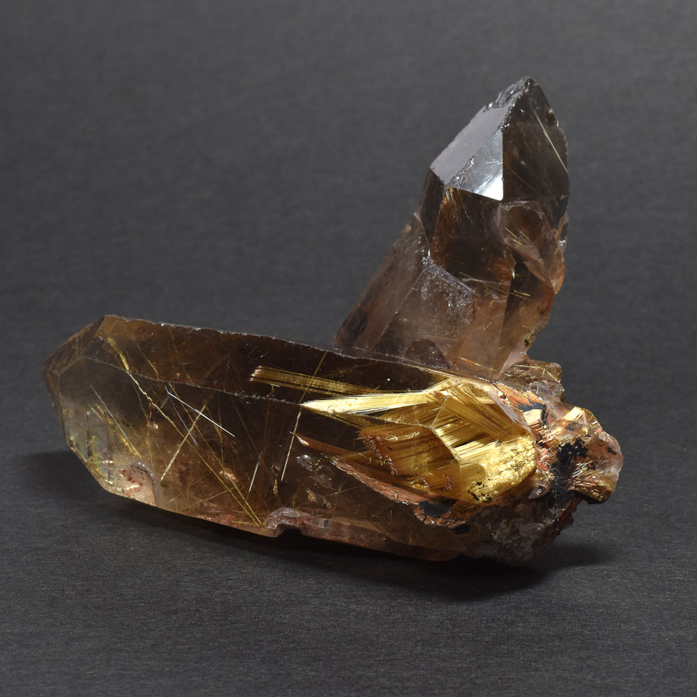 ルチルクォーツの原石｜10月8日新着 | premium stone gallery ブログ