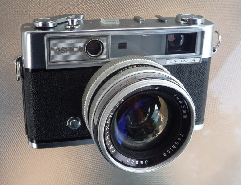 Photography & Vintage Film Cameras: Yashica Lynx-14