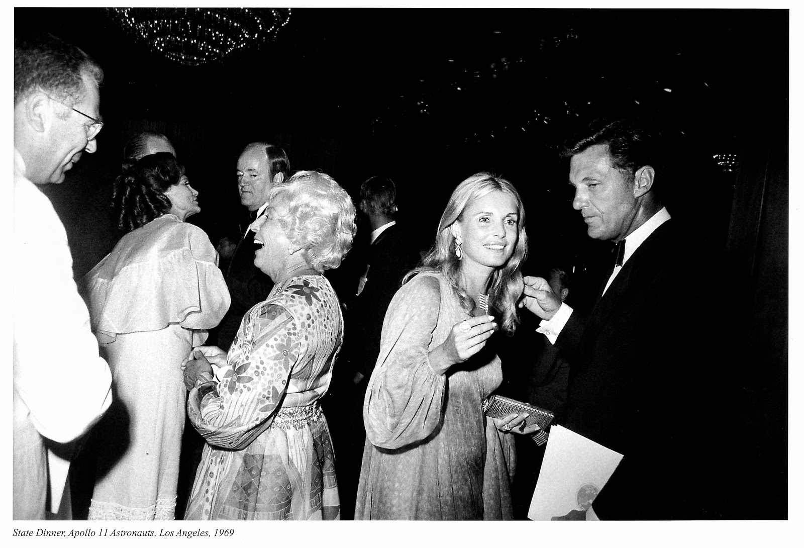 Emily's Photography Blog: Garry Winogrand: Public Relations