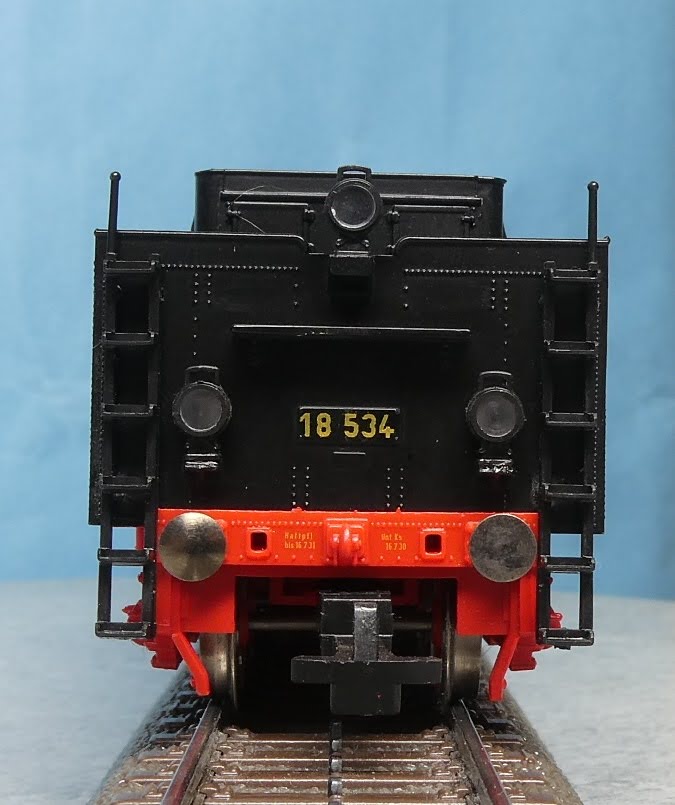 ドイツ国鉄 DRG 急行旅客用テンダ式蒸気機関車 BR 18.5 534号機
