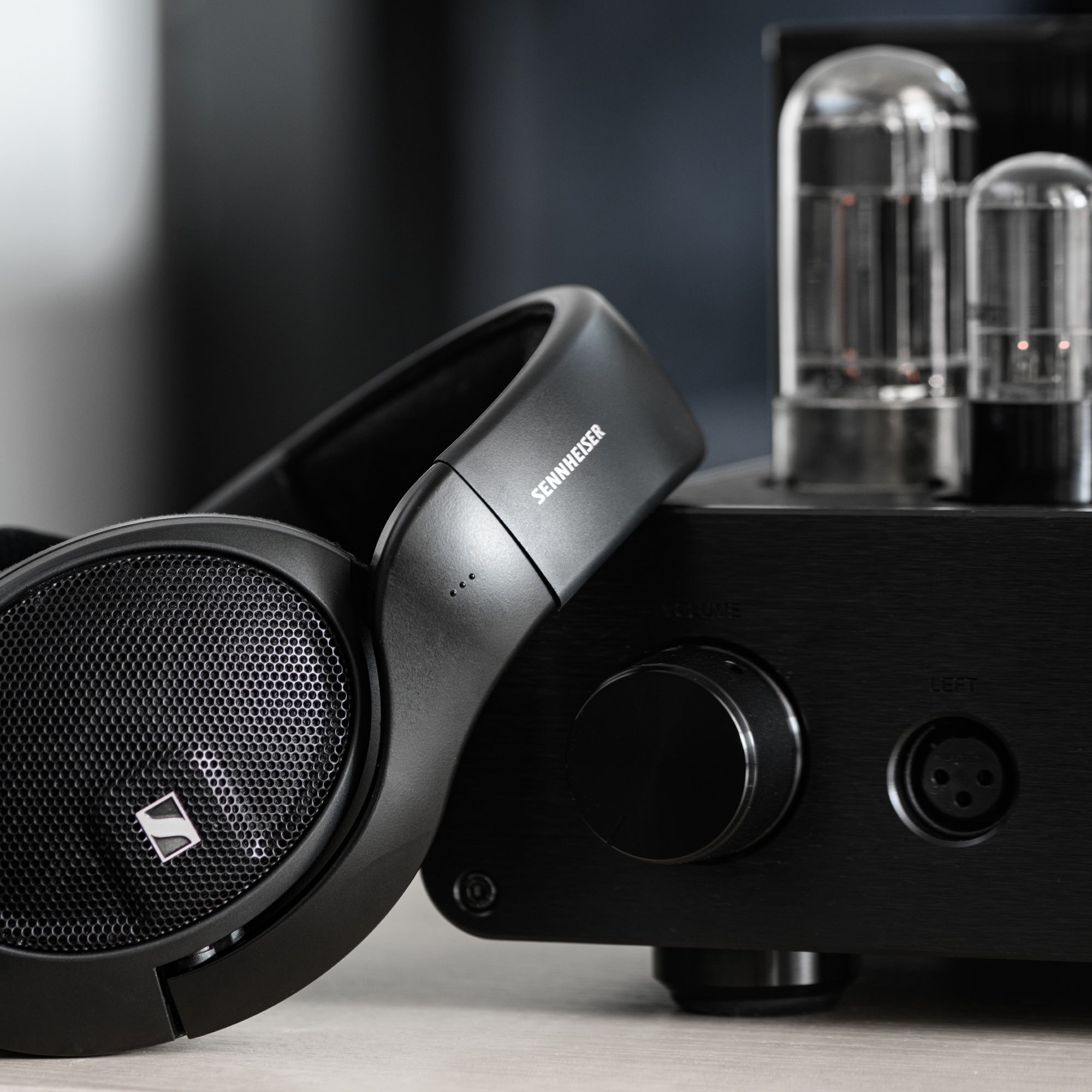 Sennheiser HD 560 S Open-Back Dynamic Headphones | Bloom Audio