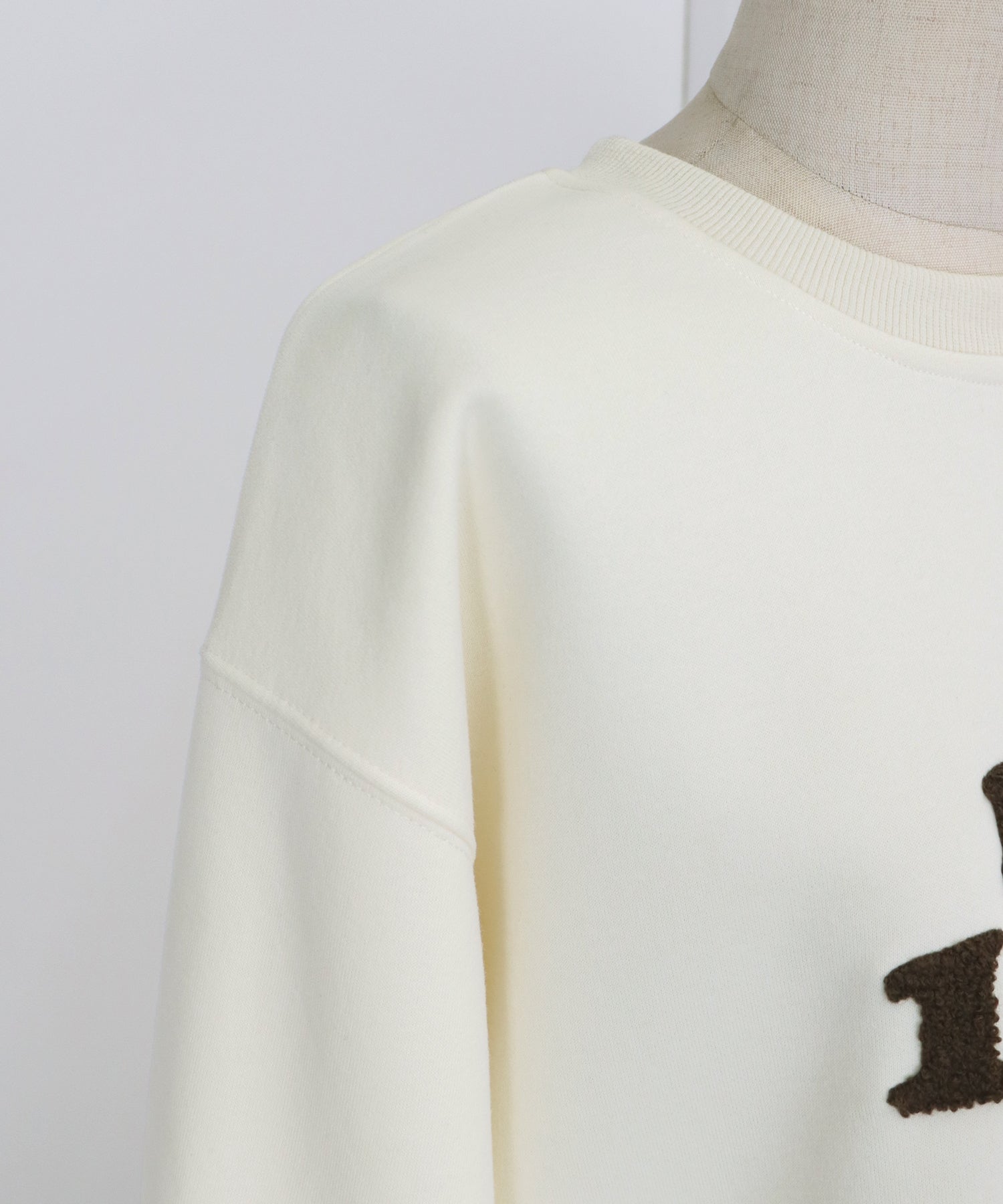 parisロゴスウェット – BLUE ONLINE