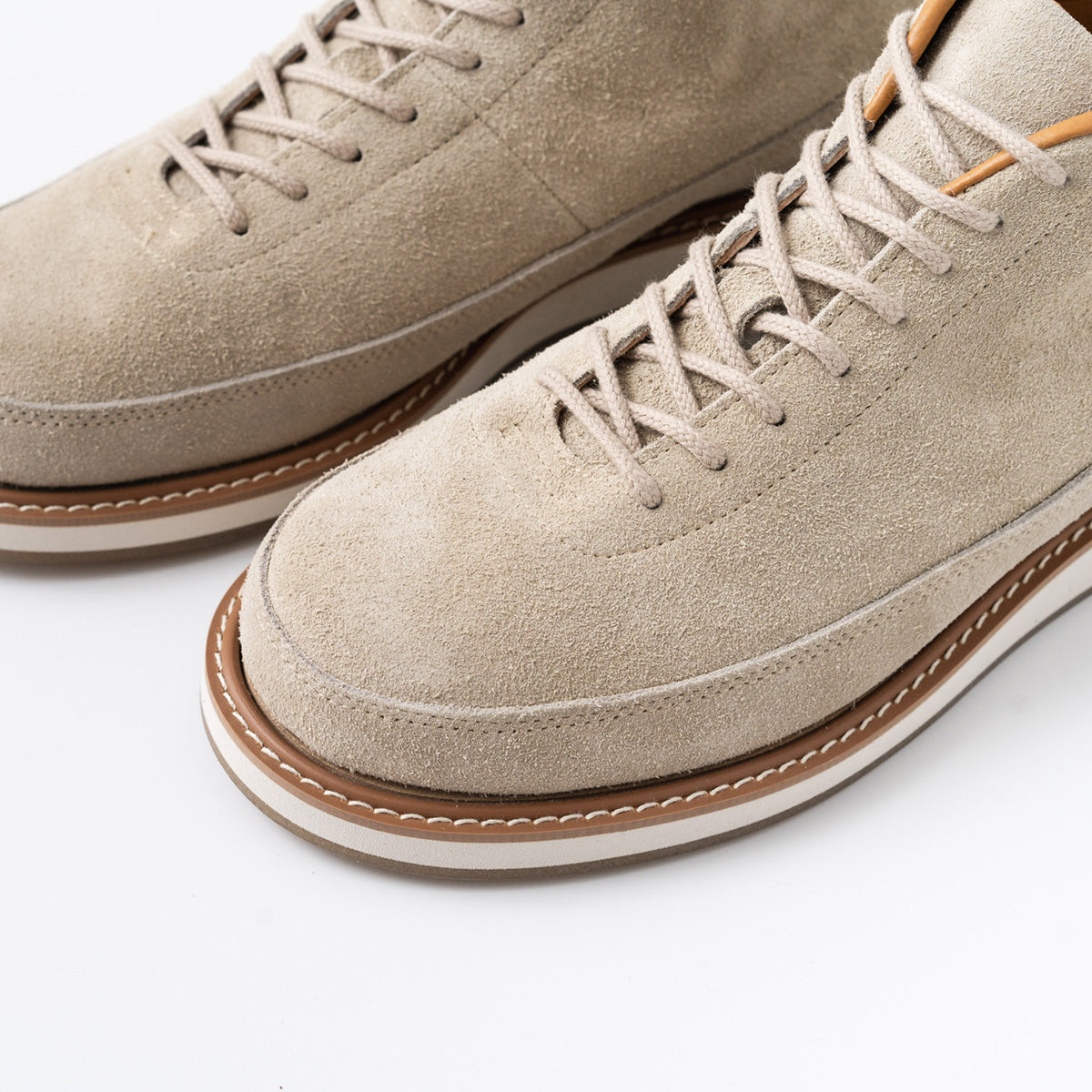 マーク-ベージュ-軽量で幅広の歩くために作られたブーツライクな