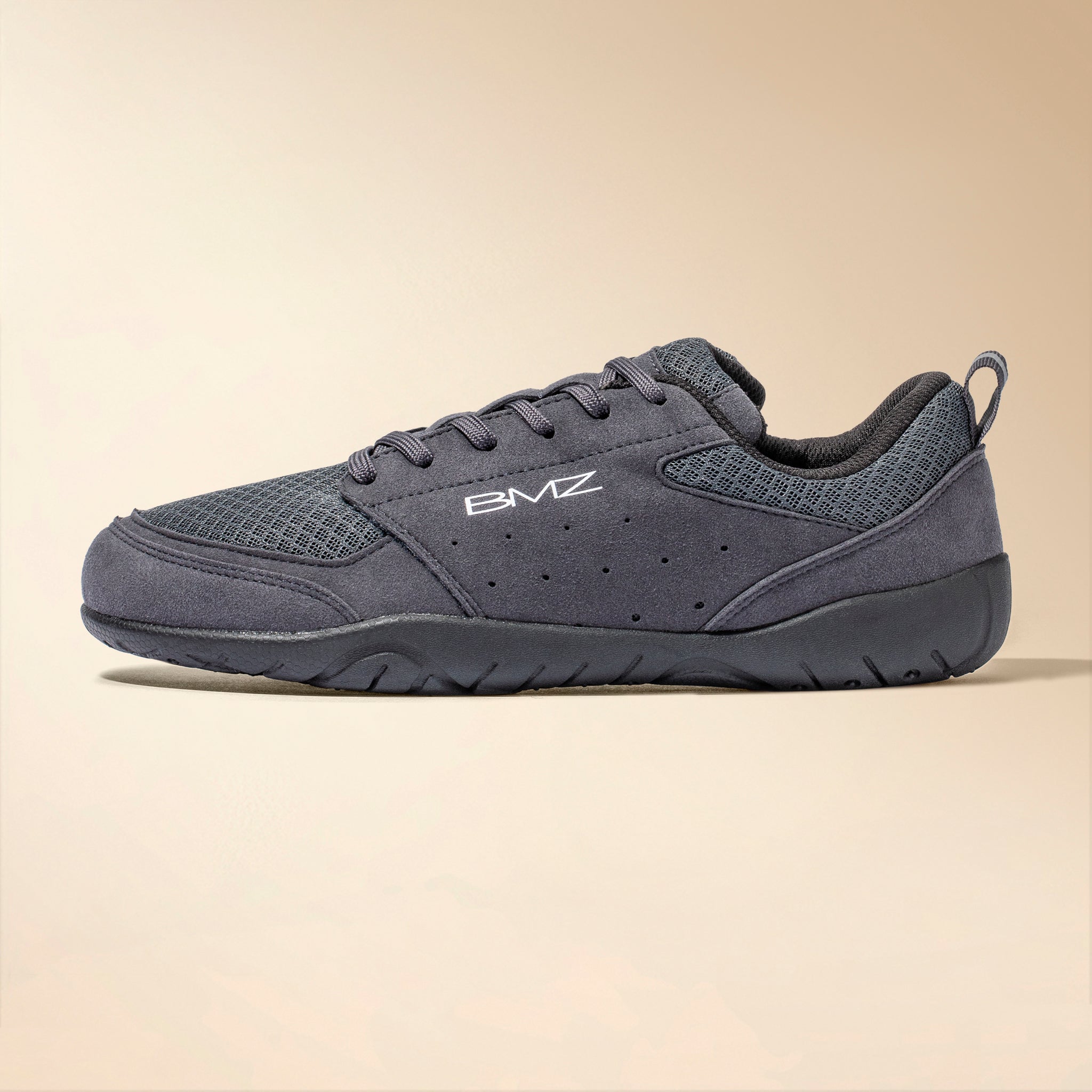 アシトレスニーカー