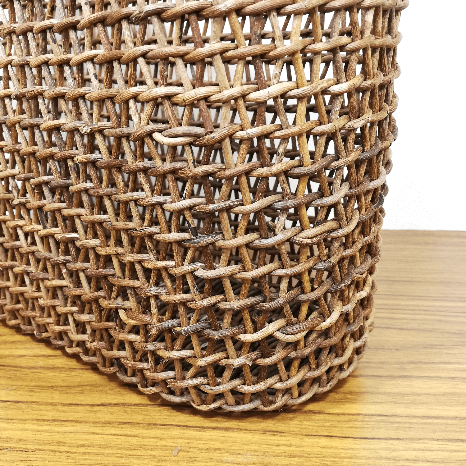 あけび-かごバッグ｜こだし編み｜中サイズ｜小判底｜青森県のあけび