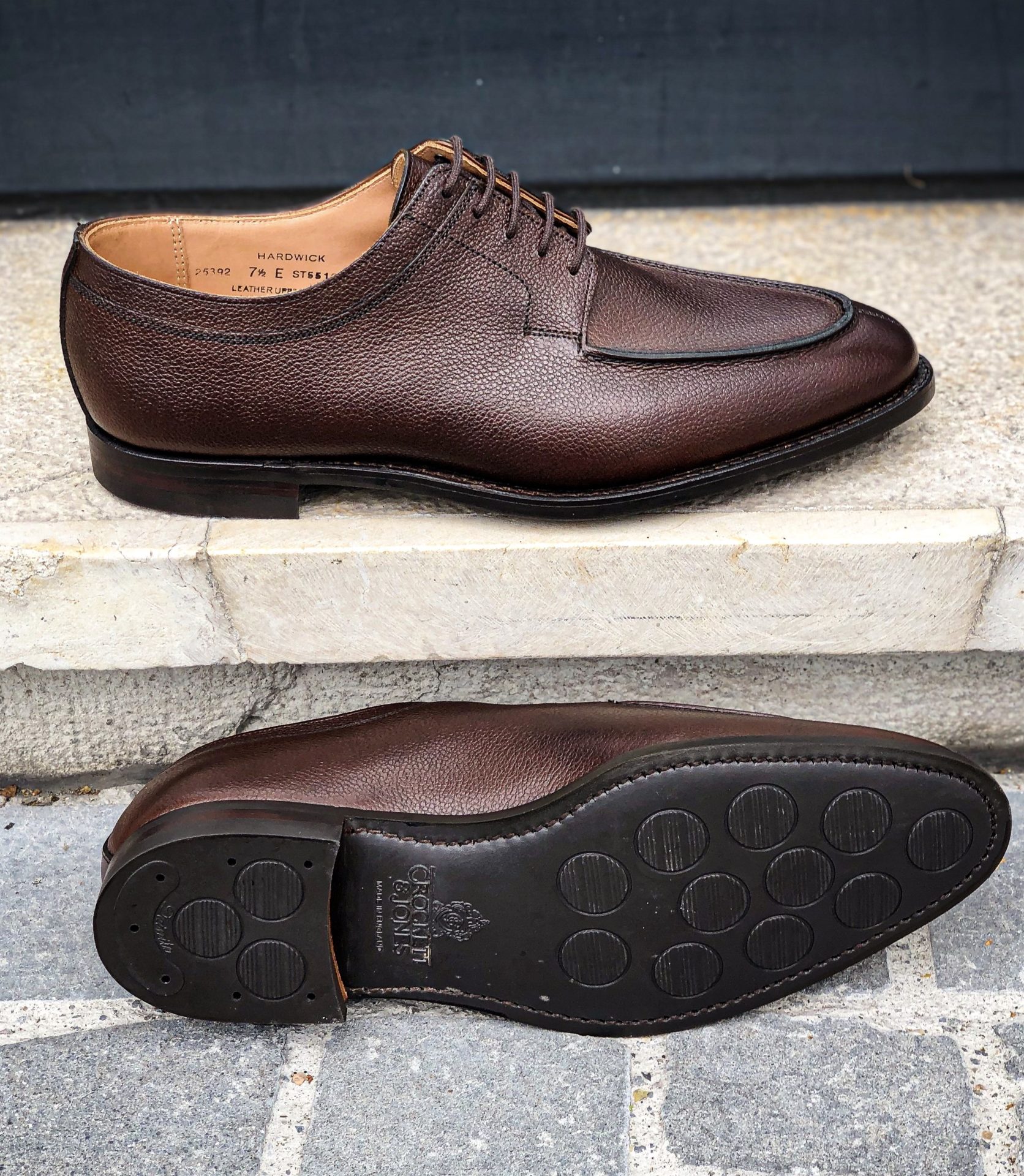 Crockett & Jones Hardwick • Brogue
