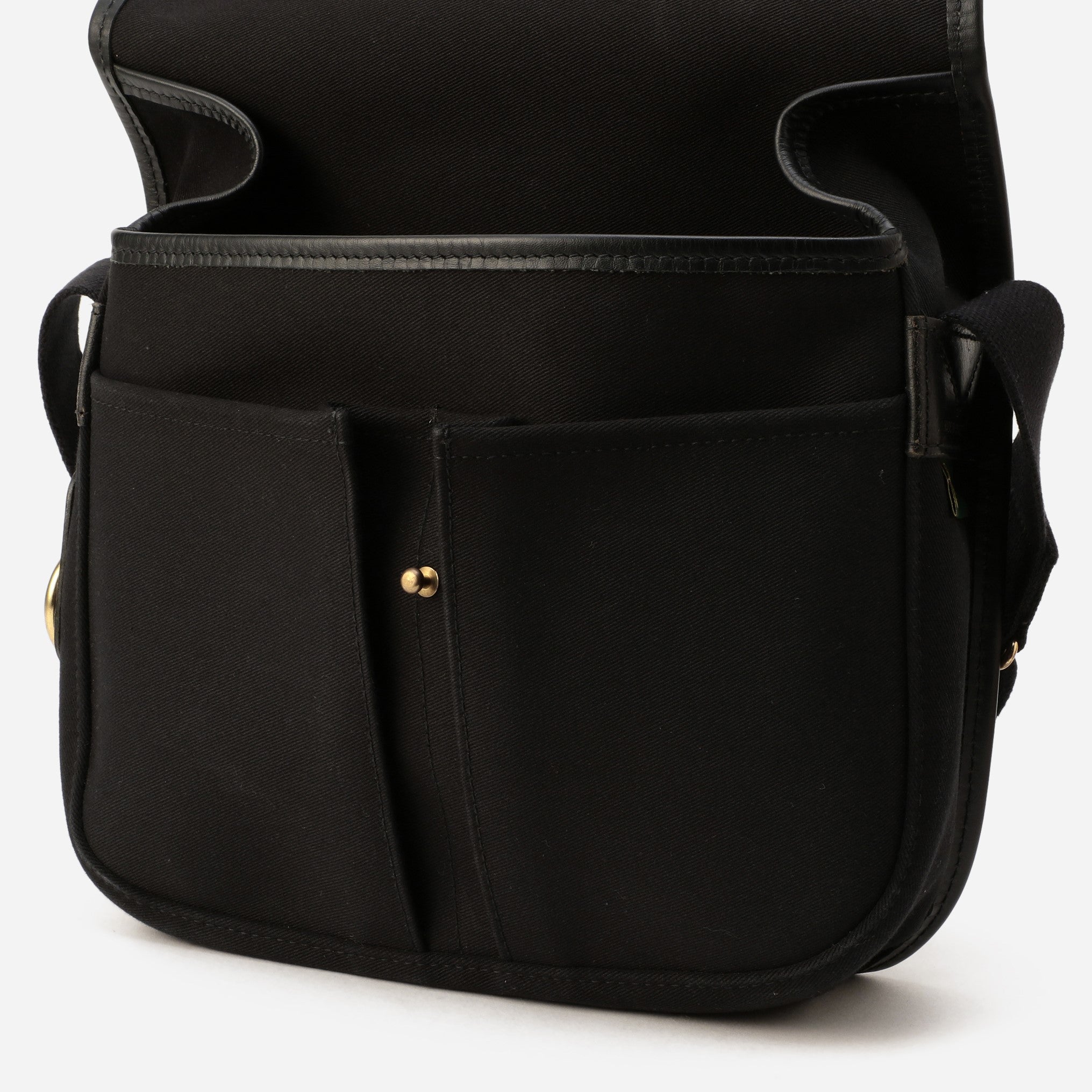 STOUR｜BradyBags 公式オンラインストア