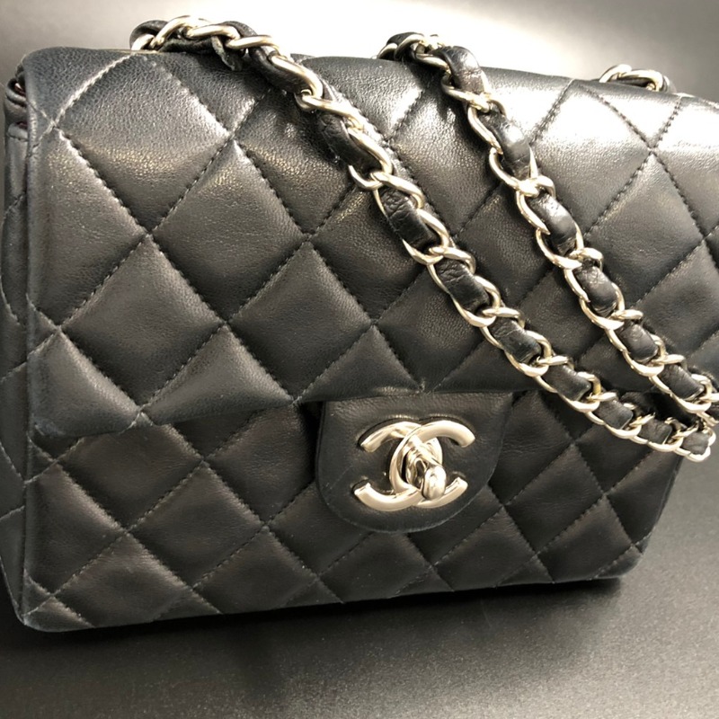 シャネル ミニマトラッセ ラムスキン チェーンショルダー ブラック 4番