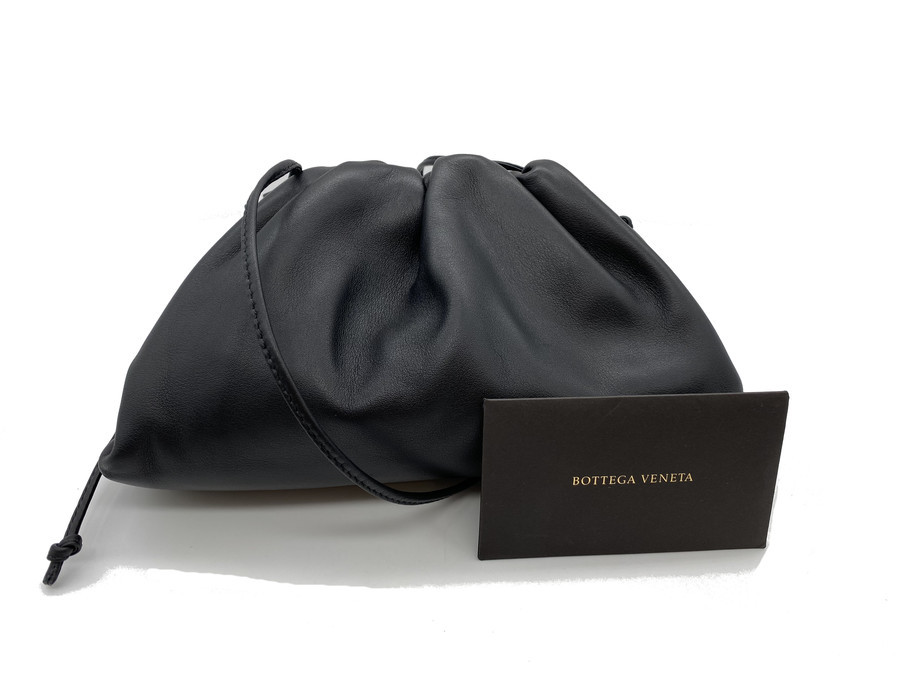 新作が安い。BOTTEGA VENETA(ボッテガヴェネタ)のNEWアイコンバッグ