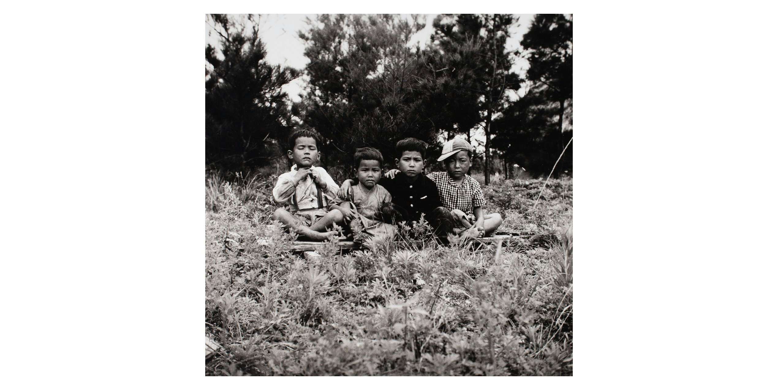 阿波根昌鴻 写真展「人間の住んでいる島」（写大ギャラリー）｜美術手帖