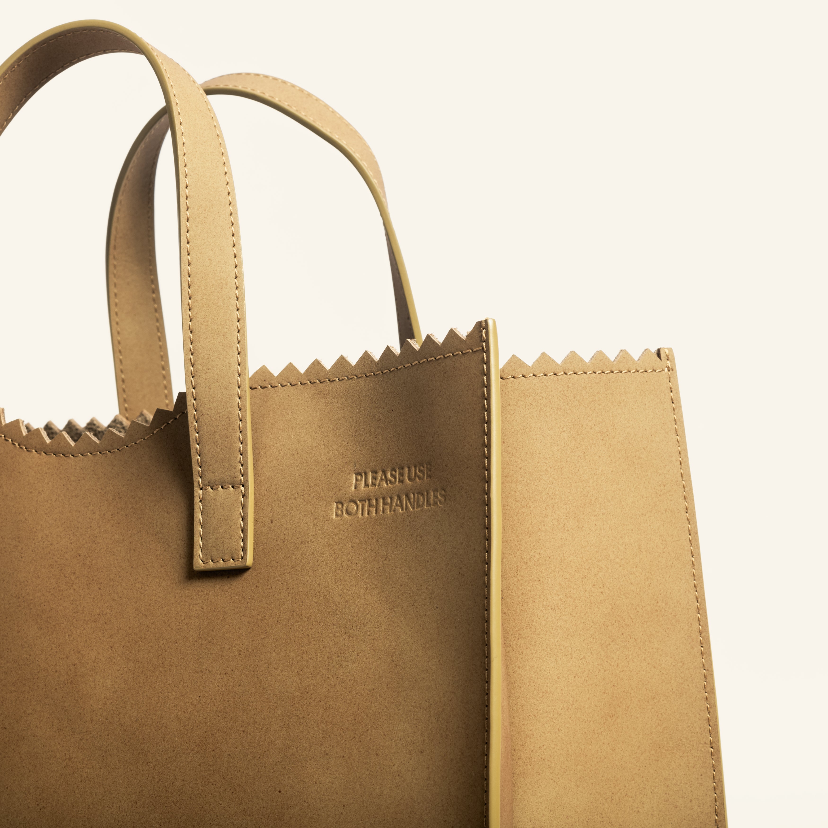 Kami, the leather paper bag – bukuro