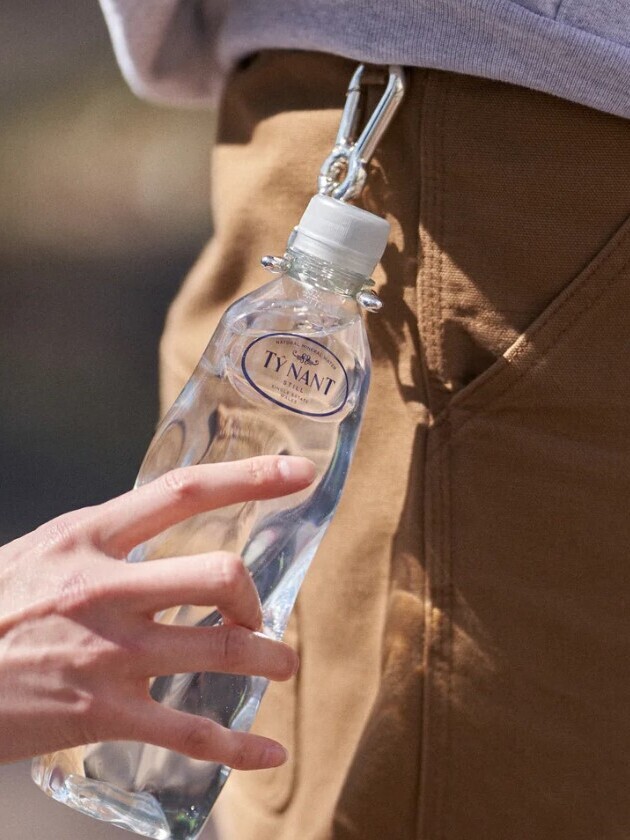 HIDAKA(ヒダカ) 公式取り扱い ショップ から 全国に オンライン 通販