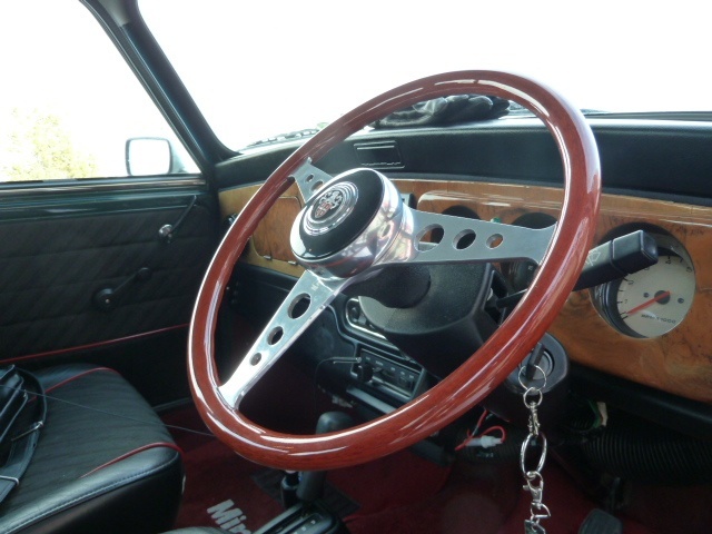 LL レスレストンウッドステアリング 33φ（復刻品） | ミニクーパー