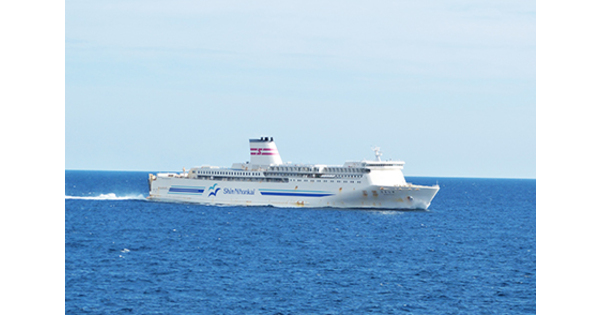 京都・舞鶴～北海道・小樽まで約21時間の船旅！ 大浴場や映画館まで