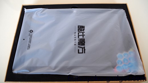 デジタイザ搭載で約2万円Win10タブ『Cube iWork10 Flagship』 開梱の儀