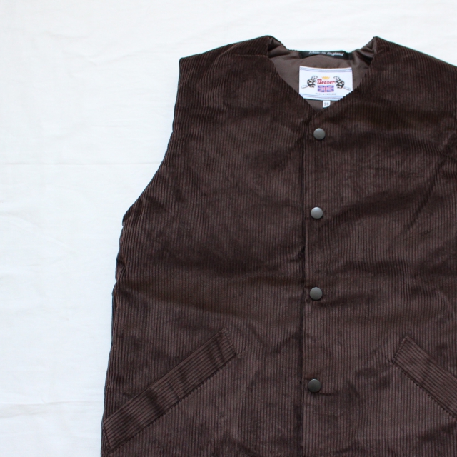 BEAVER of BOLTON コーデュロイカラーレス中綿ベスト ブラウン - C