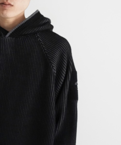 SAN SAN GEAR（サンサンギア）の「SAN SAN GEAR HOODED KNIT（ニット