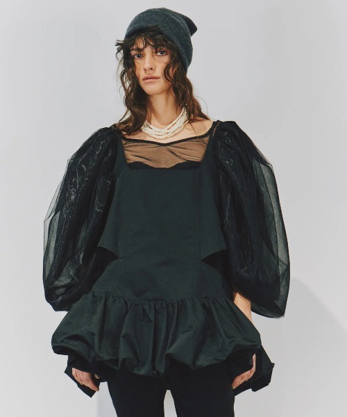 LA BELLE ETUDE（ラベルエチュード）の「サイドカット裾バルーンキャミ