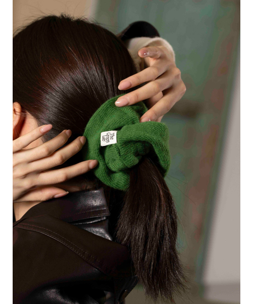 セール】ウールニットヘアスクランチ [グリーン]（シュシュ）｜THE