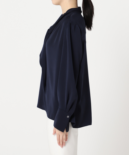 Noble（ノーブル）の「ロイヤルサテンボウタイブラウス（シャツ