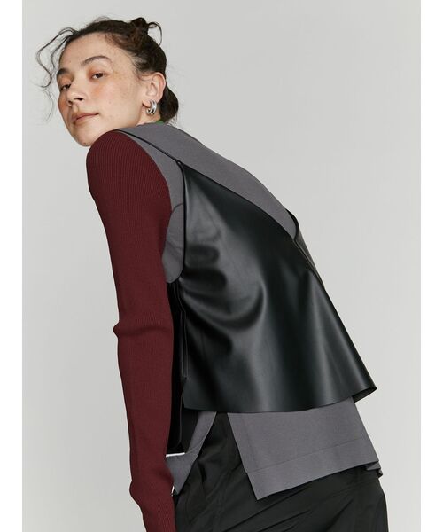 UN3D.（アンスリード）の「FAKE LEATHER CAMISOLE / フェイクレザー