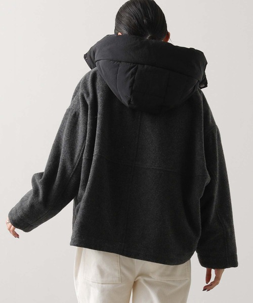 Gready Brilliant（グレディブリリアン）の「フード付ウールショート