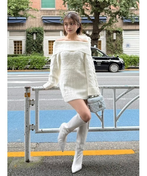 ヘアリーオフショルニットミニワンピース（ワンピース）｜Darich