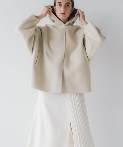 STUNNING LURE（スタニングルアー）の「ショートフーディーオーバー