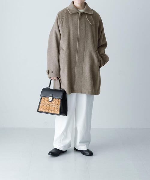 かぐれ（カグレ）の「ウールバックタックショートコート（ステンカラー