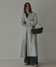 ETRE TOKYO（エトレトウキョウ）の「フーディーストールコクーンコート