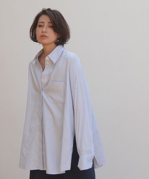 ETRE TOKYO（エトレトウキョウ）の「サイドスリットストライプシャツ