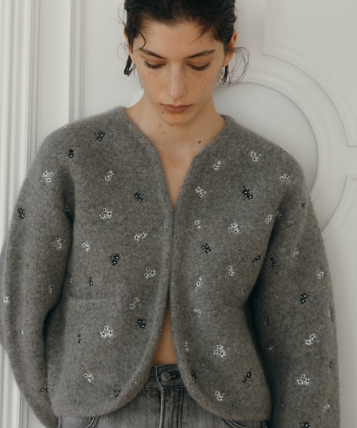 CREDONA（クレドナ）の「FLOWER EMBROIDERY KNIT JACKET/フラワーエン