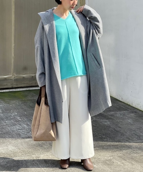 BEARDSLEY（ビアズリー）の「ヒラヒラフードコート（その他アウター