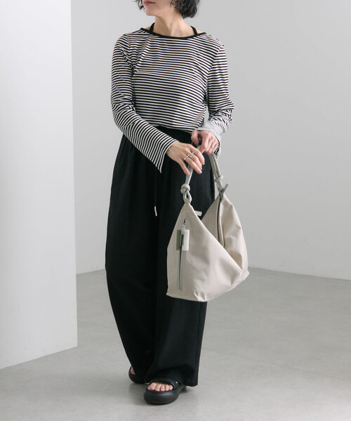 セール】《撥水/軽量/A4サイズ対応》樹脂パーツワンハンドルバッグ