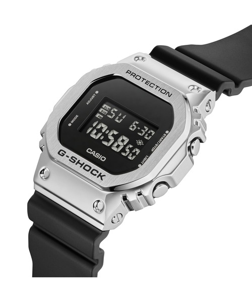5600シリーズ / メタルベゼル / GM-5600U-1JF（デジタル腕時計）｜G