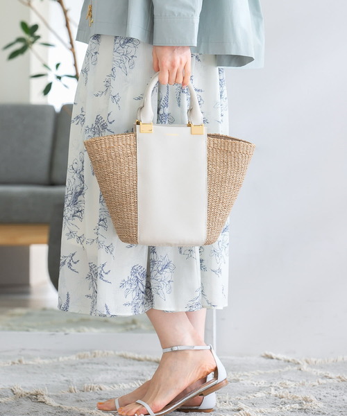 VIOLAd'ORO（ヴィオラドーロ）の「VIOLAd'ORO アバカレザー切替バッグ