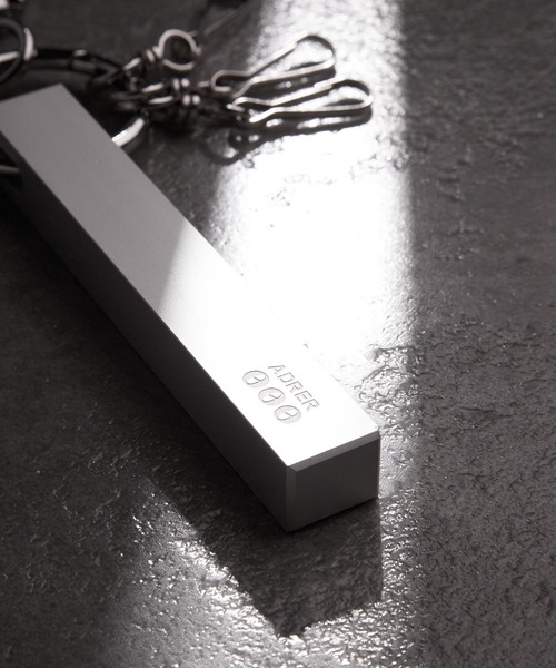 ADRER（アドラー）の「Metal retro hotel key ring - limited 999
