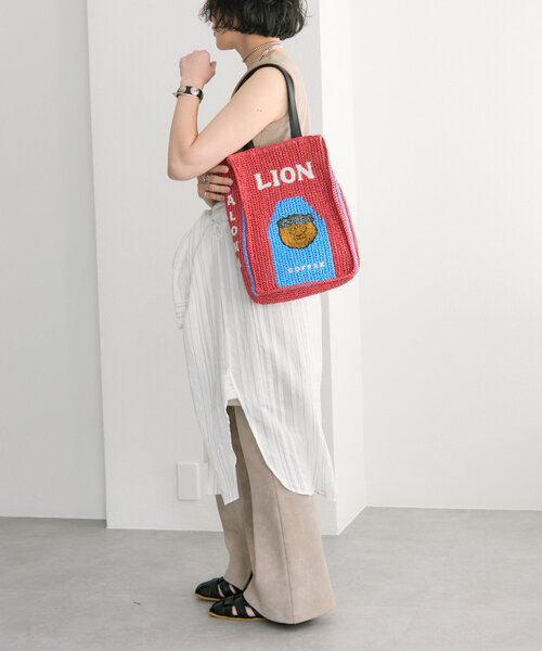 ear PAPILLONNER（イアパピヨネ）の「LION COFFEE(ライオンコーヒー