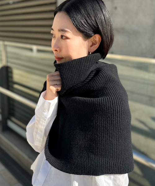 AP STUDIO（エーピーストゥディオ）の「リブニットケープ（マフラー