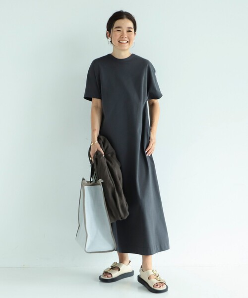 SLOANE（スローン）の「【別注】スタイリスト佐藤佳菜子 × SLOANE / T