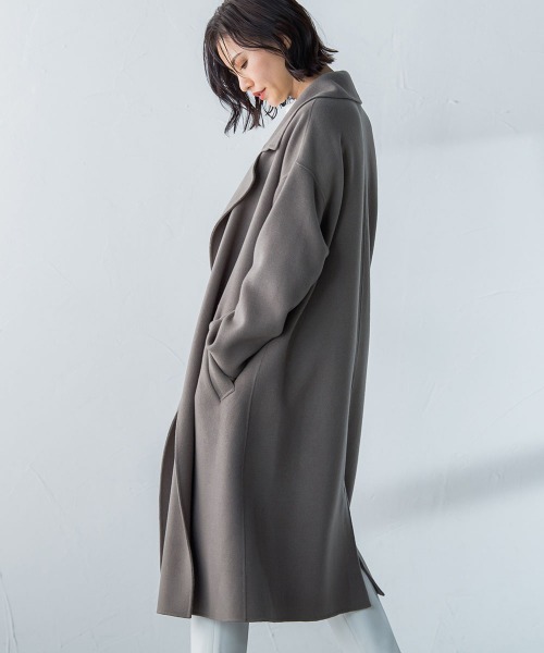 LAUTREAMONT（ロートレアモン）の「Super140ビッグカラーリバーコート