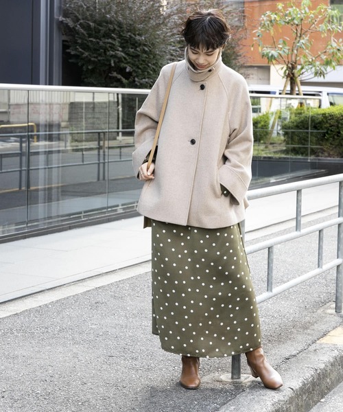 URBAN RESEARCH（アーバンリサーチ）の「super140ウールフレアショート