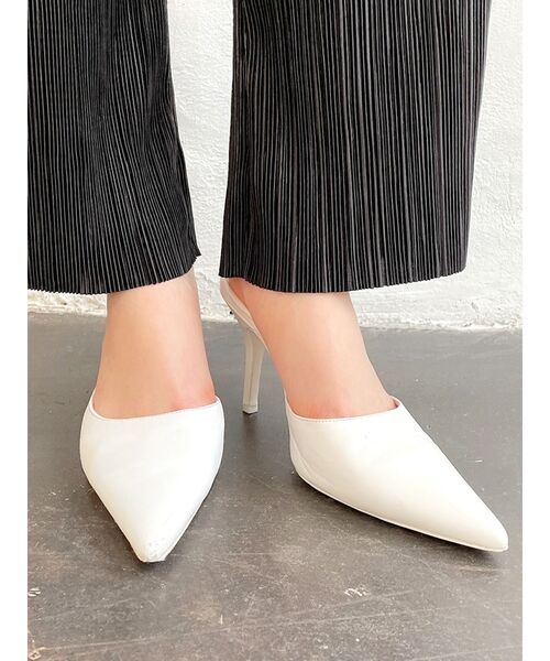 GYDA（ジェイダ）の「ポインテッドミュール（パンプス）」 - WEAR